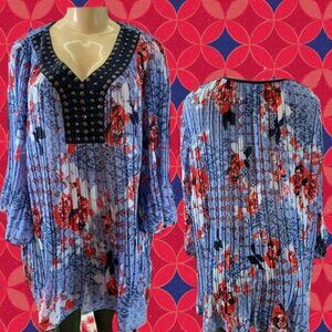Woman Within +22/24 Blue-Red Floral Studded V-Neckline Pleated 3/4 Sleeve Blouse